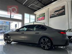 بي ام دبليو الفئة 7